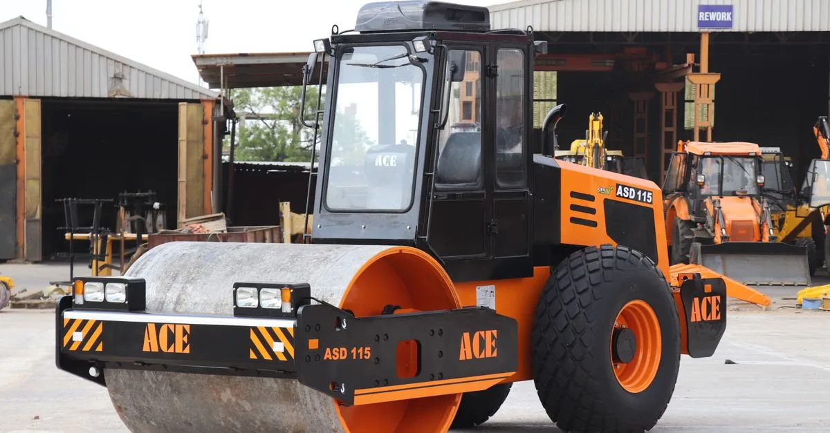 découvrez le compacteur à plaque vibrante : un équipement puissant et maniable pour compacter efficacement sols, graviers et pavés.